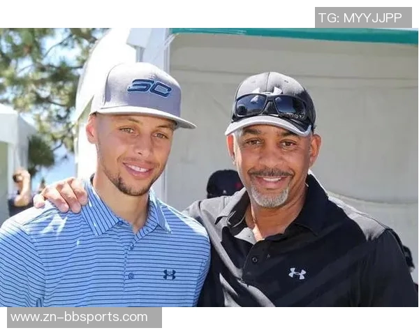 夸梅谈库里成长经历与训练态度布朗尼是否只沉迷游戏机成长 夸梅谈库里成长经历与训练态度布朗尼是否只沉迷游戏机成长