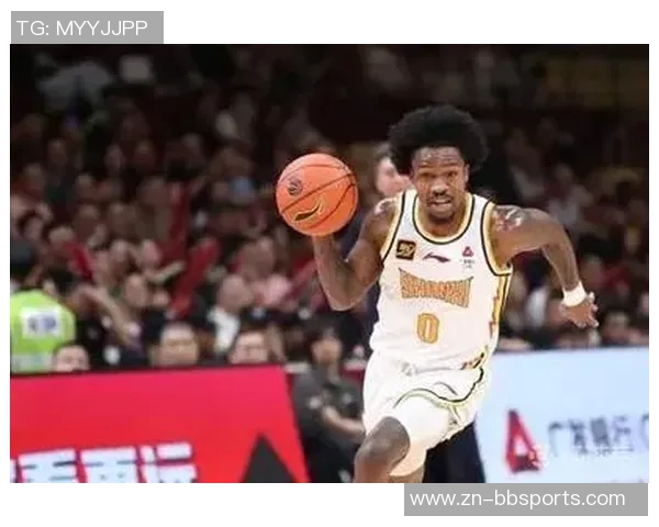 乔丹古德温关键三分助力球队胜利全场最高19分外加7篮板2抢断表现出色 乔丹古德温关键三分助力球队胜利全场最高19分外加7篮板2抢断表现出色