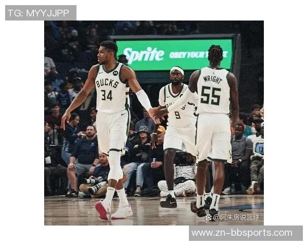 雄鹿季前赛对决热火字母哥缺阵里弗斯确认球队调整策略 雄鹿季前赛对决热火字母哥缺阵里弗斯确认球队调整策略