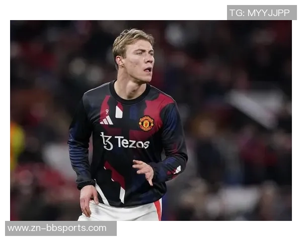 好友透露霍伊伦加盟曼联时年轻无怨恨一家人始终支持红魔 好友透露霍伊伦加盟曼联时年轻无怨恨一家人始终支持红魔