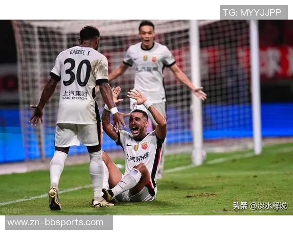 海港遭遇日本球队全面压制本赛季对阵三队仅获一平两负进攻乏力