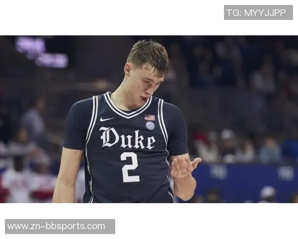 弗拉格解析持球策略助力后卫减压应对全场紧逼挑战