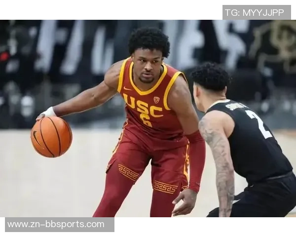 苏群分析詹姆斯未来可能提前退役或突然宣布不再参赛的多种可能性 苏群分析詹姆斯未来可能提前退役或突然宣布不再参赛的多种可能性